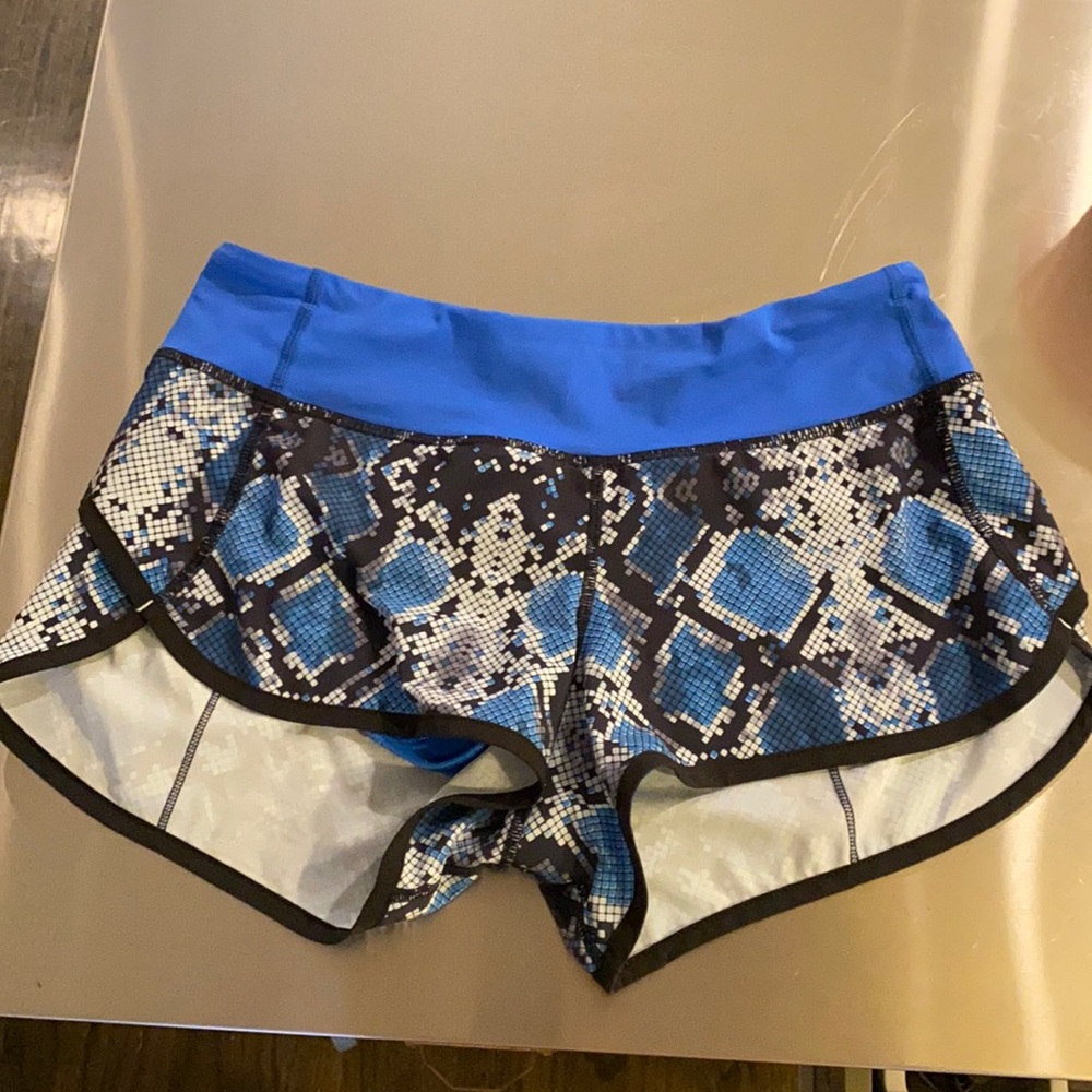 Women’s Lulu lemon shorts